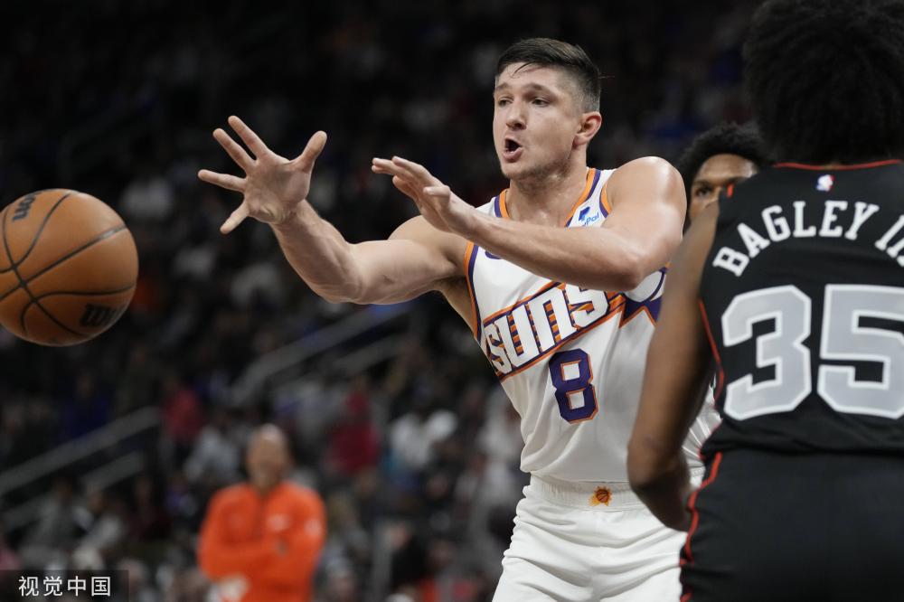 尽管他以优 尽管他以优